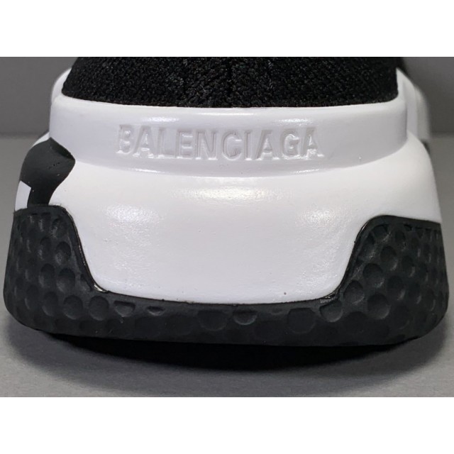 GT BATCH Balenciaga Speed Run 605942 W05GE 1015 